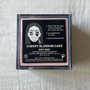 Huda Beauty Easy Bake Powder in Cherry Blossom Cake